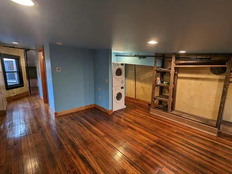1322 Clay St #4 — Photo 14