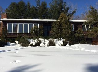 73 Tennyson Dr, Nanuet, NY