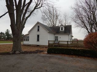 1402 S Franklin Rd, Greenwood, IN 46143