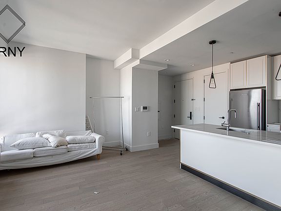 3rd image of 175 19th St #1004