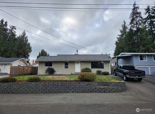 20502 53rd Ave W, Lynnwood, WA 98036