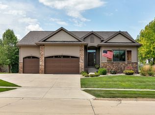 2610 NE Chevalia Ct, Grimes, IA 50111