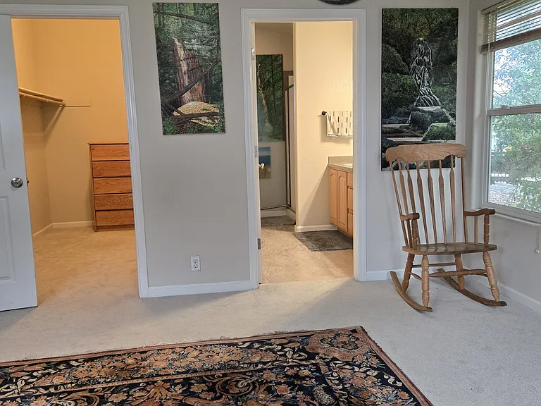 510 Spruce St — Photo 5