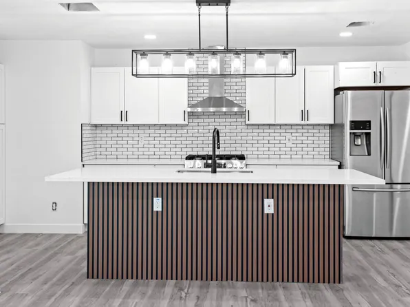 2914 N 81st Ave, Phoenix, AZ 85033