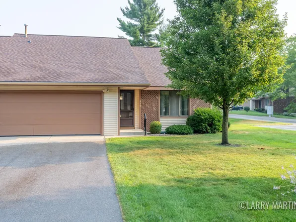459 Cherry Ln #45, Holland, MI 49424