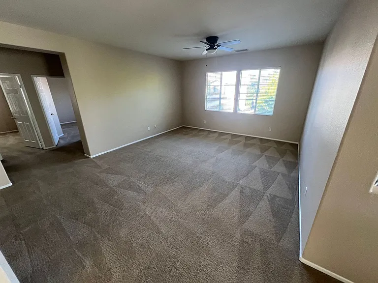 4732 Lakerun Ct — Photo 11