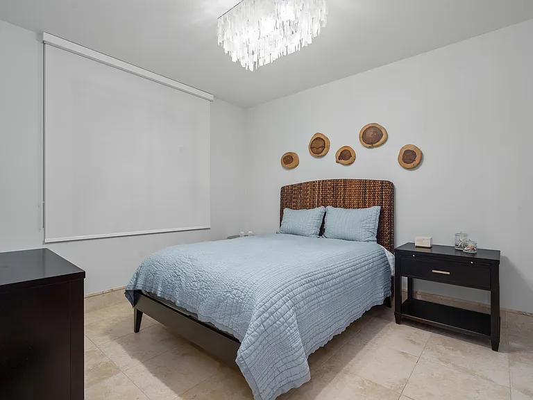 500 Plantation Dr #1-205 — Photo 26