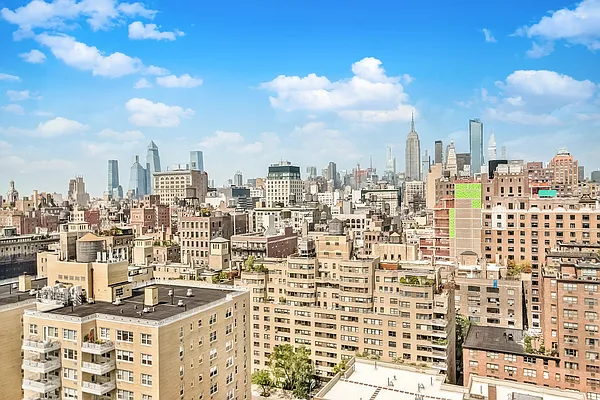 Rented by Bond New York | media 23