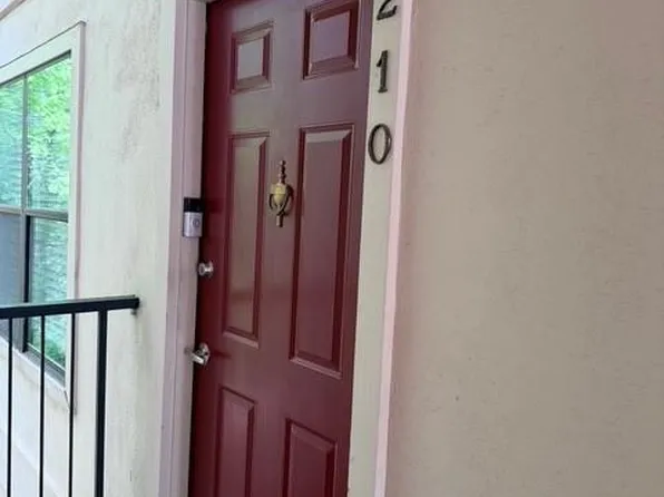 1210 Old Hammond Chase, Sandy Springs, GA 30350