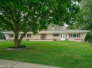 19420 S Wolf Rd, Mokena, IL 60448