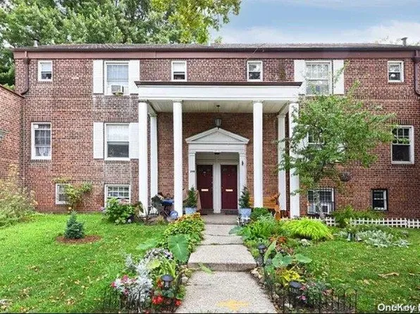 147-01 Village Road #29A, Kew Garden Hills, NY 11367