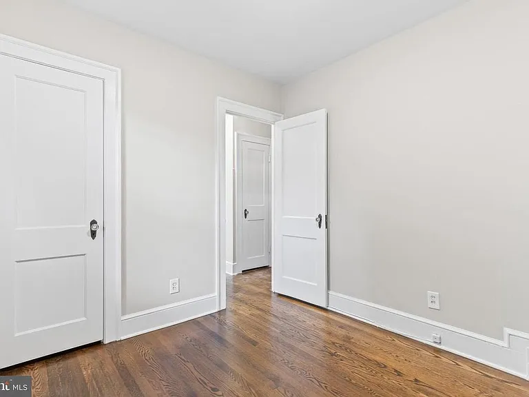 408 S Cleveland St — Photo 19