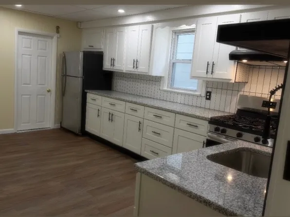 432 Lakeside Ave, Orange, NJ 07050