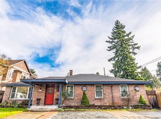 12316 5th Ave NE, Seattle, WA 98125