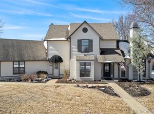 2514 W 68th St, Tulsa, OK 74132