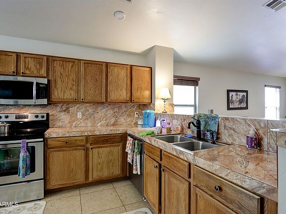 3rd image of 36408 W El Greco St