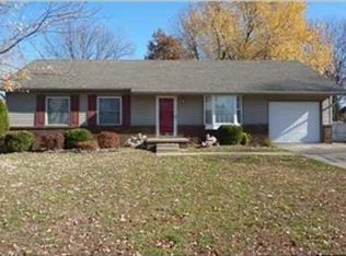 5066 Providence Dr, Newburgh, IN