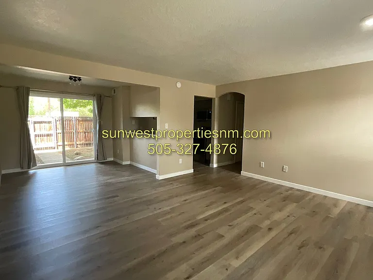 1151 E Navajo St — Photo 5