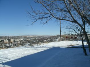 134 Hillcrest Dr, Rapid City, SD 57701