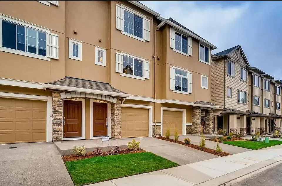 14374 SW Gold Coast Ter
