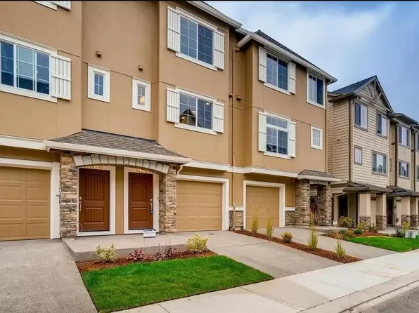 14374 SW Gold Coast Ter, Tigard, OR 97224