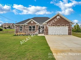 920 12th Ave, Pleasant Grove, AL 35127