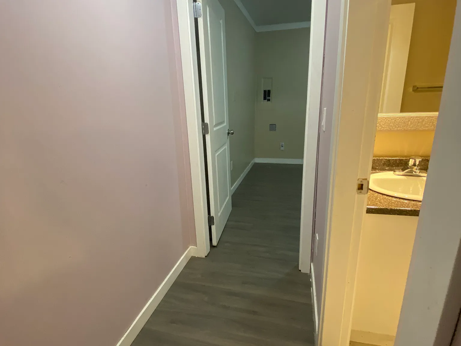 2 bed, 2316 sqft, $1,700 — Photo 3