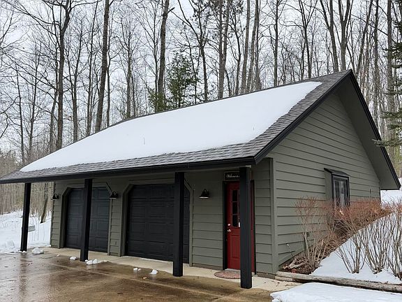 2nd image of 7733 Kp Lake Rd