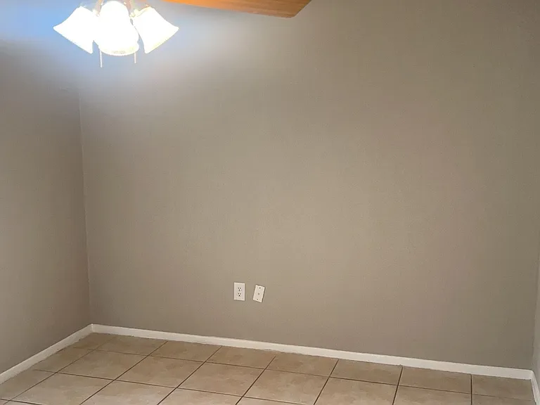 5809 Lance Ct — Photo 28