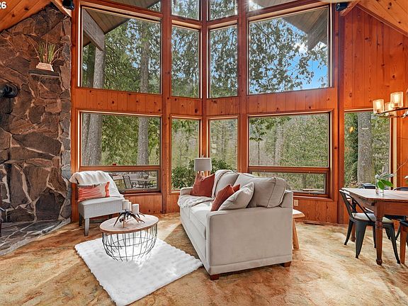 3rd image of 57206 E Marmot Rd