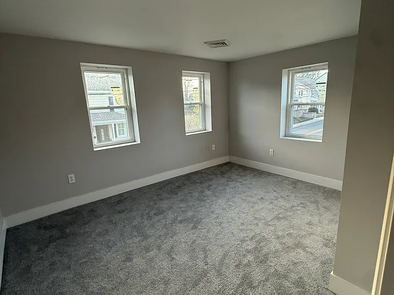 6115 Lemon St — Photo 7