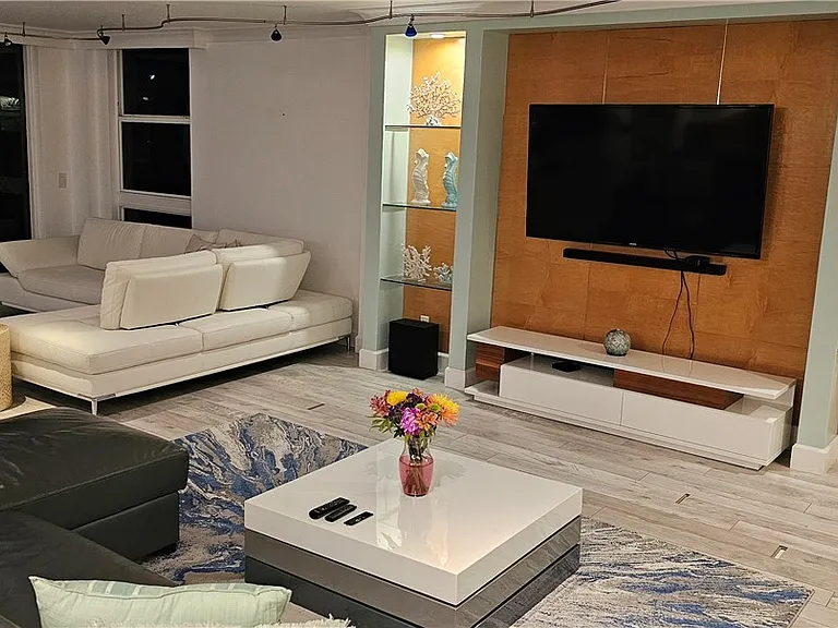 10691 Gulf Shore Dr E #1101 — Photo 3