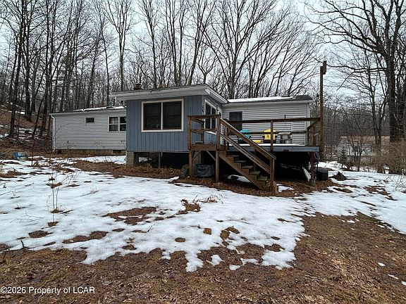 3rd image of 103 Lochinvar Rd