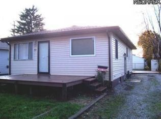 52 Kreiner Ave, Akron, OH 44312