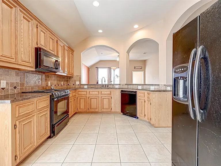 3403 Sparta Dr — Photo 23