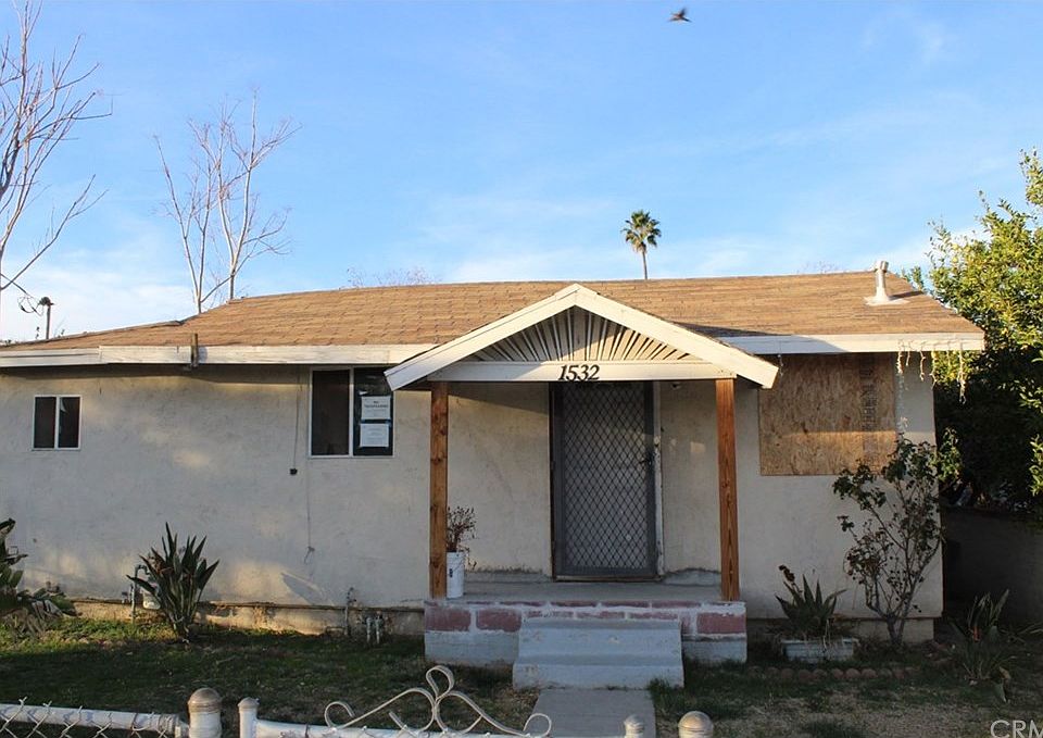 1st image of 1532 W 9th St