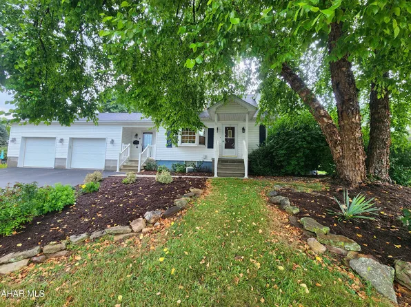 612 Hudson Ave, Altoona, PA 16602