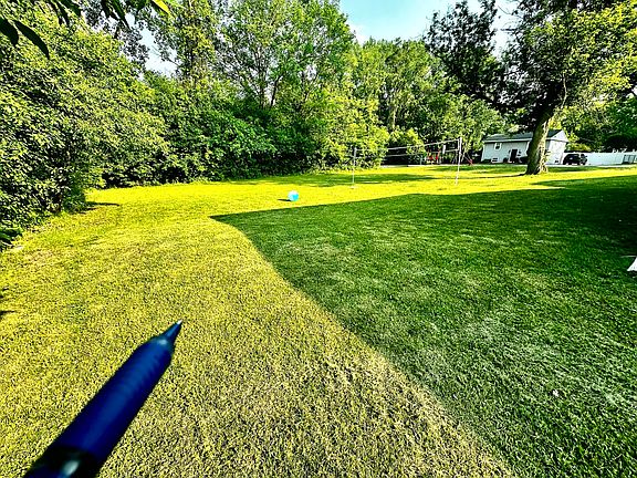 5th image of 604 W Wind Dr