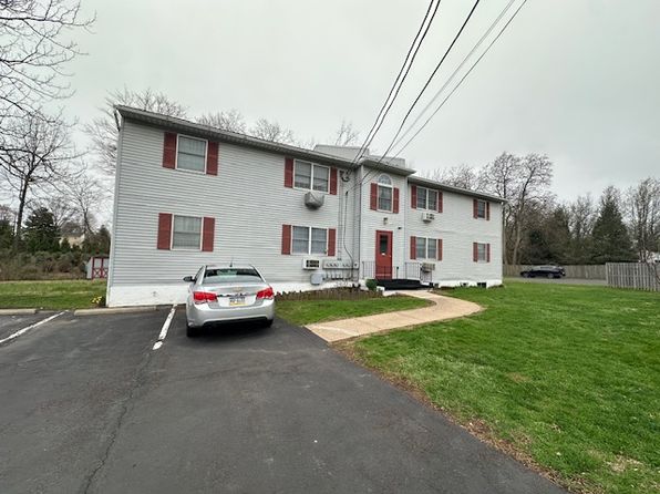 320 W Vine St APT A, Hatfield, PA