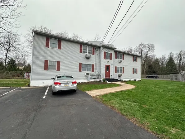 320 W Vine St APT D, Hatfield, PA 19440