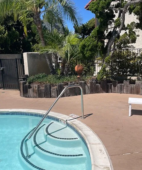 13765 Ruette Le Parc #B — Photo 17
