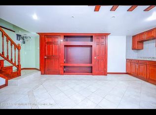 34 Dellwood Rd #BASEMENT, Staten Island, NY 10304