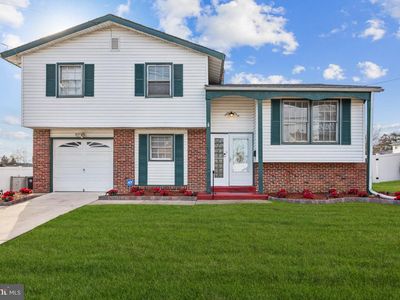 2211 Chestnut Hill Dr, Cinnaminson, NJ, 08077