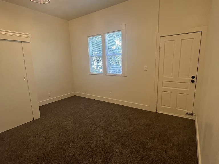 705 Winslow St #3 — Photo 14
