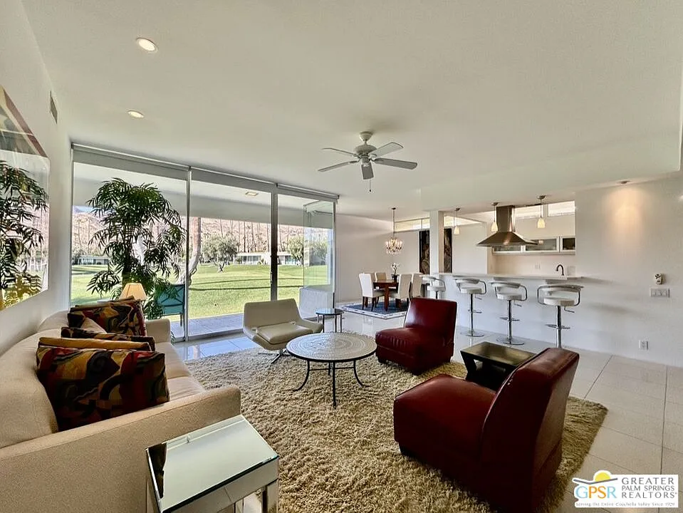 2 bed, 3.0 bath, 2621 sqft, $6,500 — Photo 2