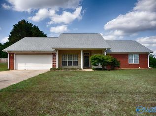 135 Crossing Blvd, Meridianville, AL 35759