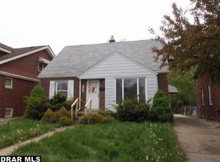 1023 Harrison Blvd, Lincoln Park, MI 48146