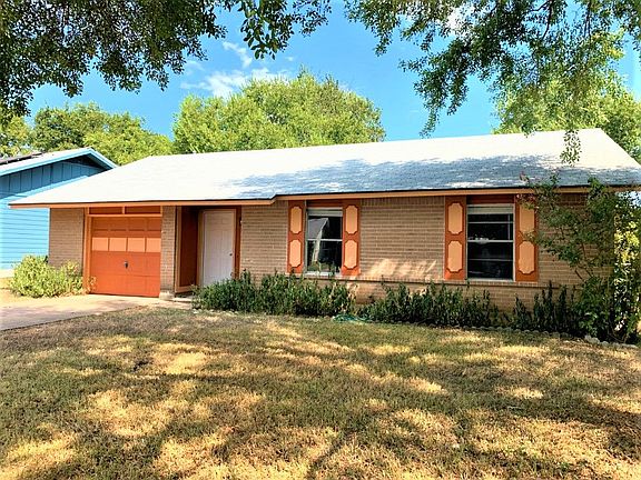 2nd image of 5136 Meadow Creek Dr