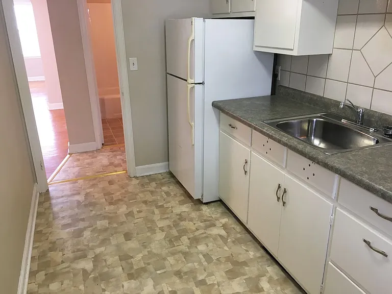 2405 N 6th St — Photo 10