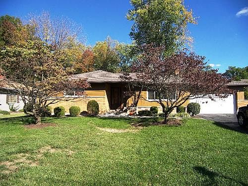 1st image of 8516 Myrtlewood Ave